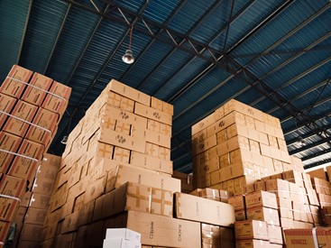 Peak Season Shipping When Your China Suppliers Are Ready at Different Times
