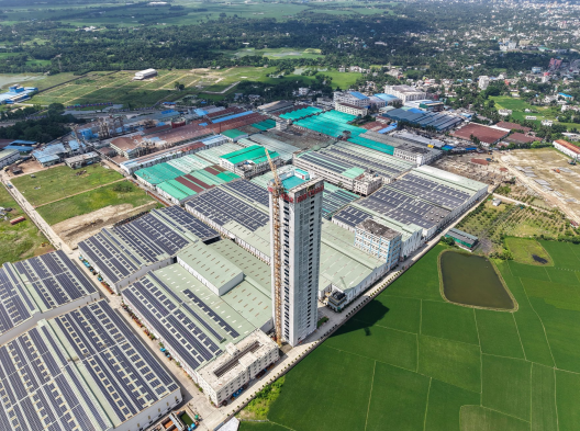 Solar Panels from China to Indonesia - Safe Shipping for a Fast-Growing Energy Market
